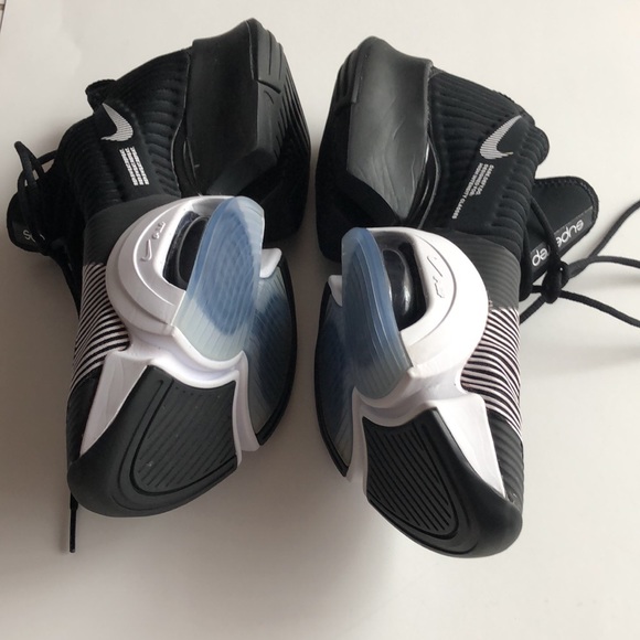 Nike Black/ White Superrep Sneakers - Picture 2 of 8